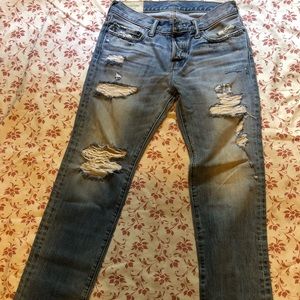 Abercrombie &Fitch slim straight distressed jeans